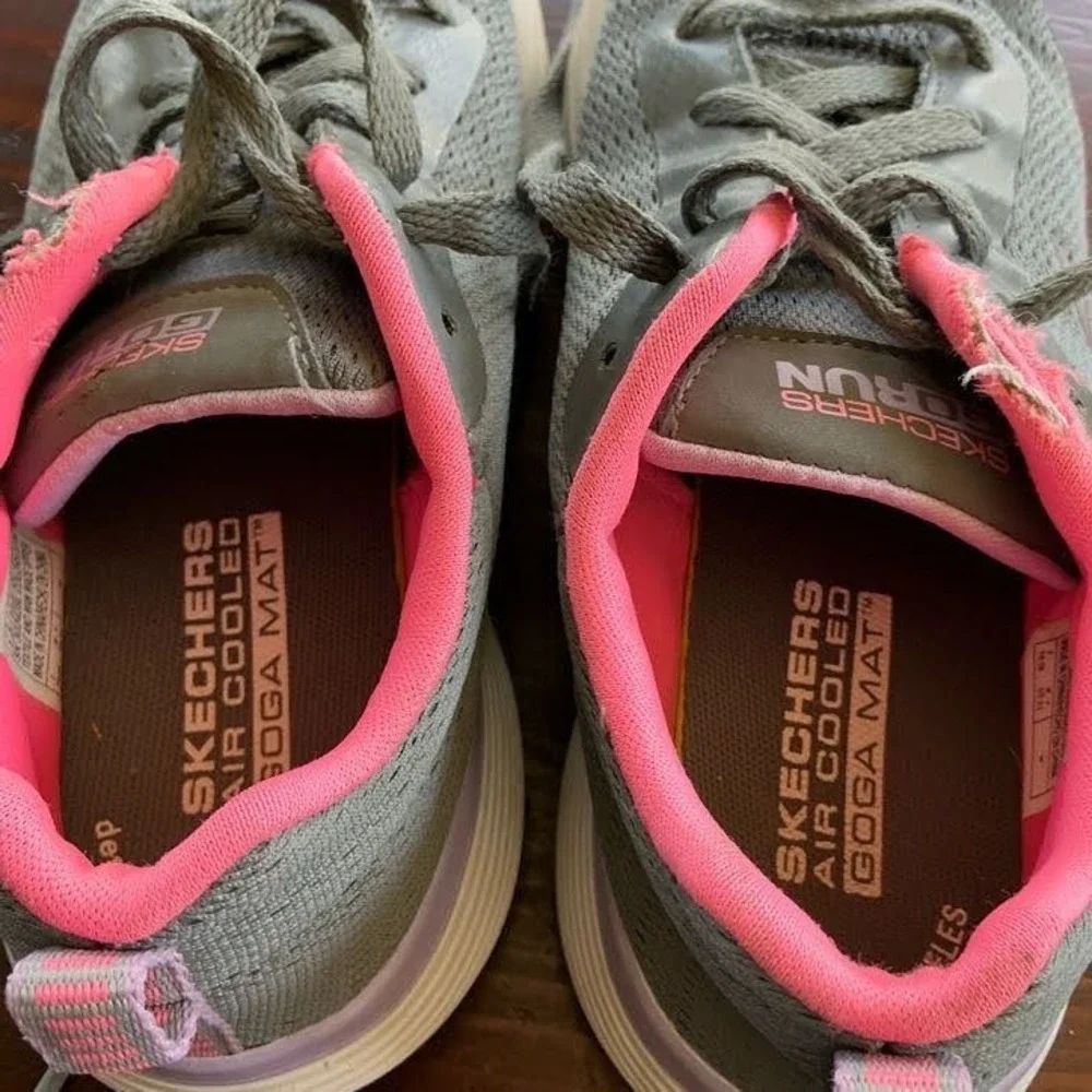 Skechers GOrun Sneakers Kids 1.5 Grey Pink 302428L‎ Athletic Running Shoes